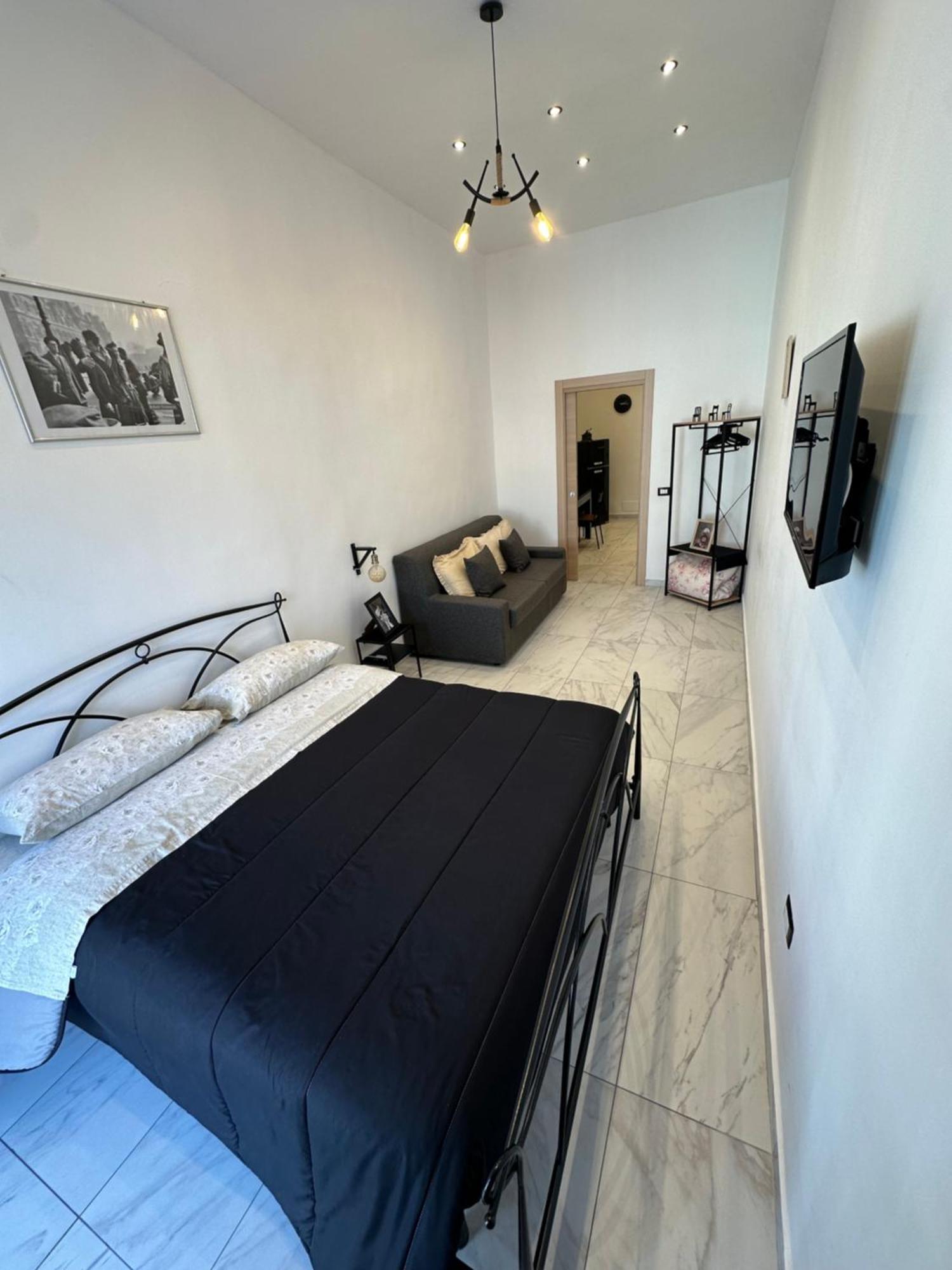 Residenza Marvin De Curtis Apartment เนเปิลส์ ภายนอก รูปภาพ
