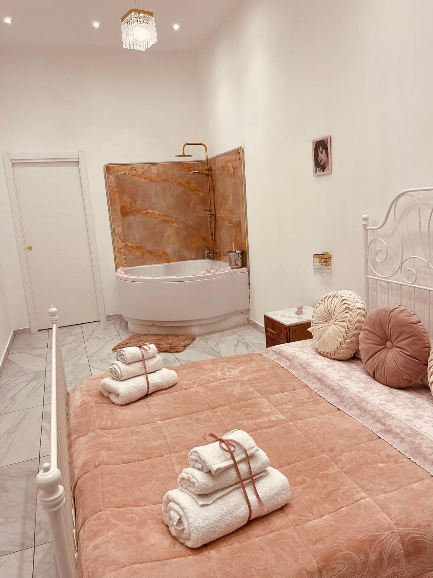 Residenza Marvin De Curtis Apartment เนเปิลส์ ภายนอก รูปภาพ